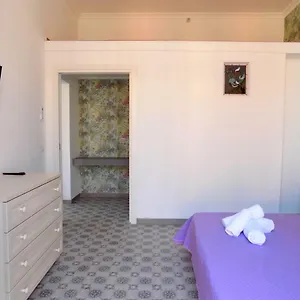 https://trevisani-liberty-house.barihotels.org